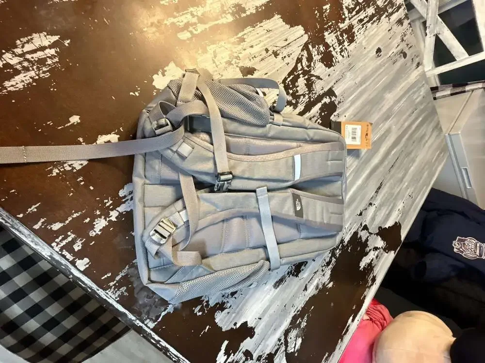 The North Face Pivoter Everyday Laptop Backpack in Mid Grey Dark Heather